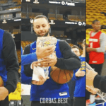 Stephen Curry Dinobatkan Sebagai Teammate of the Year 2024-2025